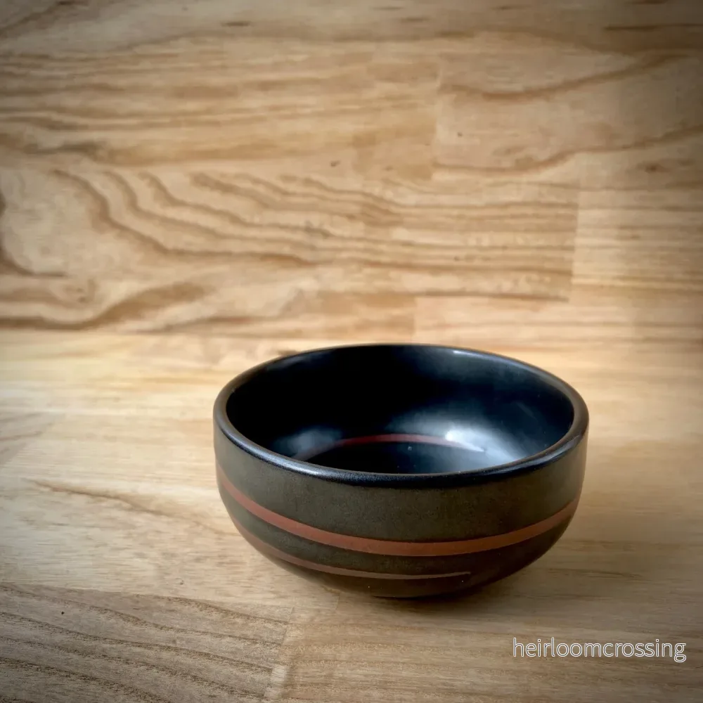 Svart skål ”Tsukemono” Svart skål ”Tsukemono”