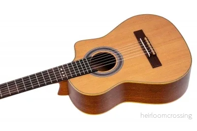 Klassisk gitarr Requinto, Cederlock Klassisk gitarr Requinto, Cederlock