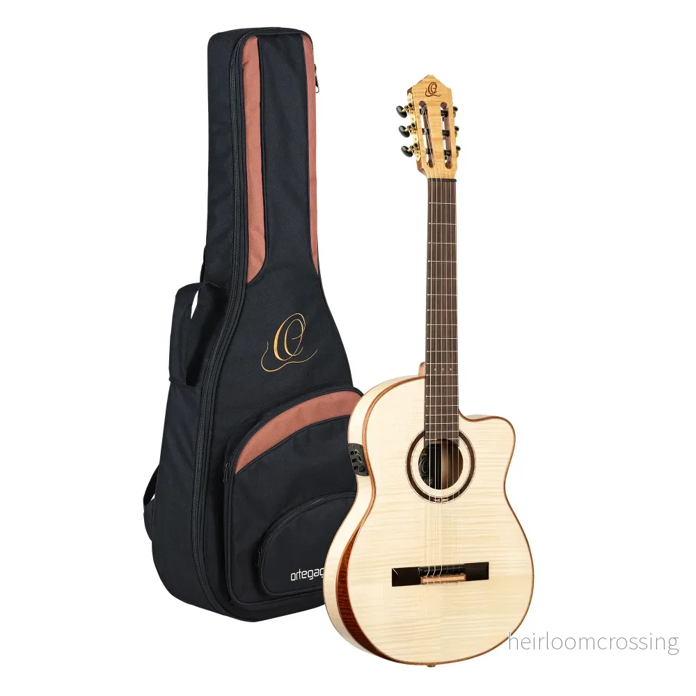 Ortega TourPlayer BRUDSSVITEN Ortega TourPlayer BRUDSSVITEN