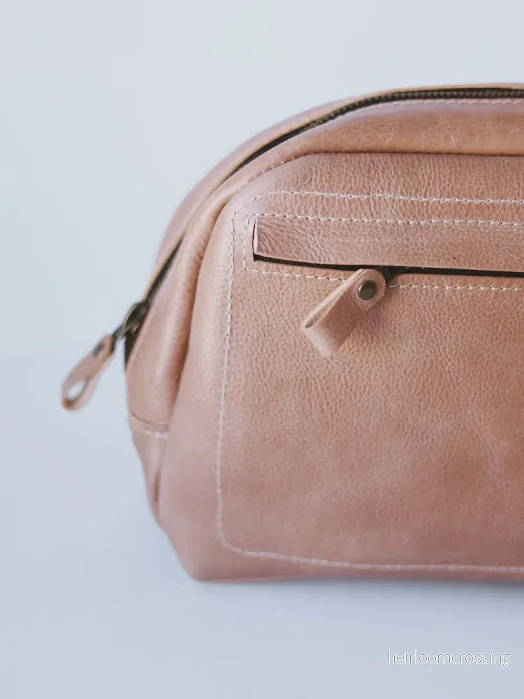Necessär i Läder – Beige – Handgjord Necessär i Läder – Beige – Handgjord