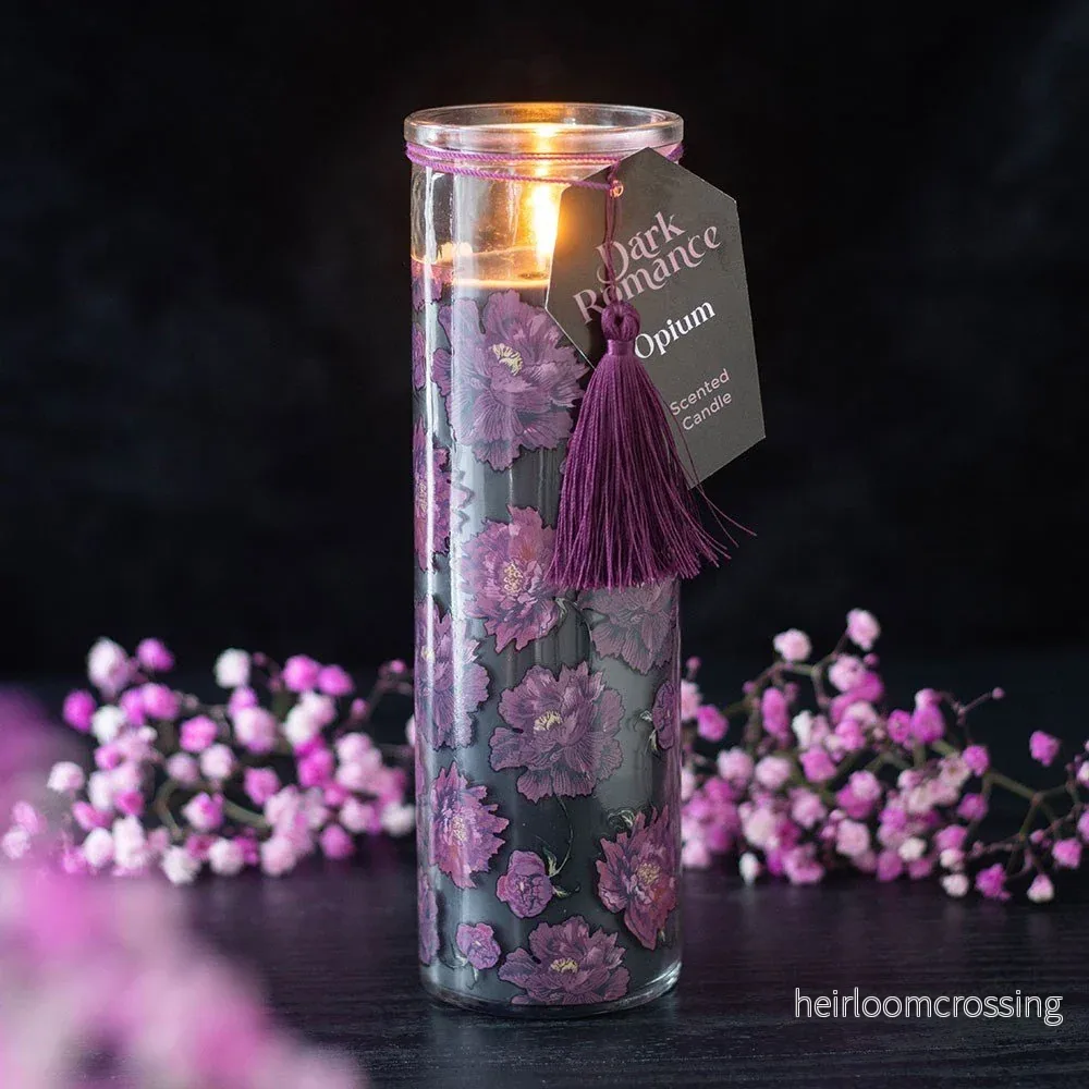 Dark Romance Opium Doftljus i tub Dark Romance Opium Doftljus i tub