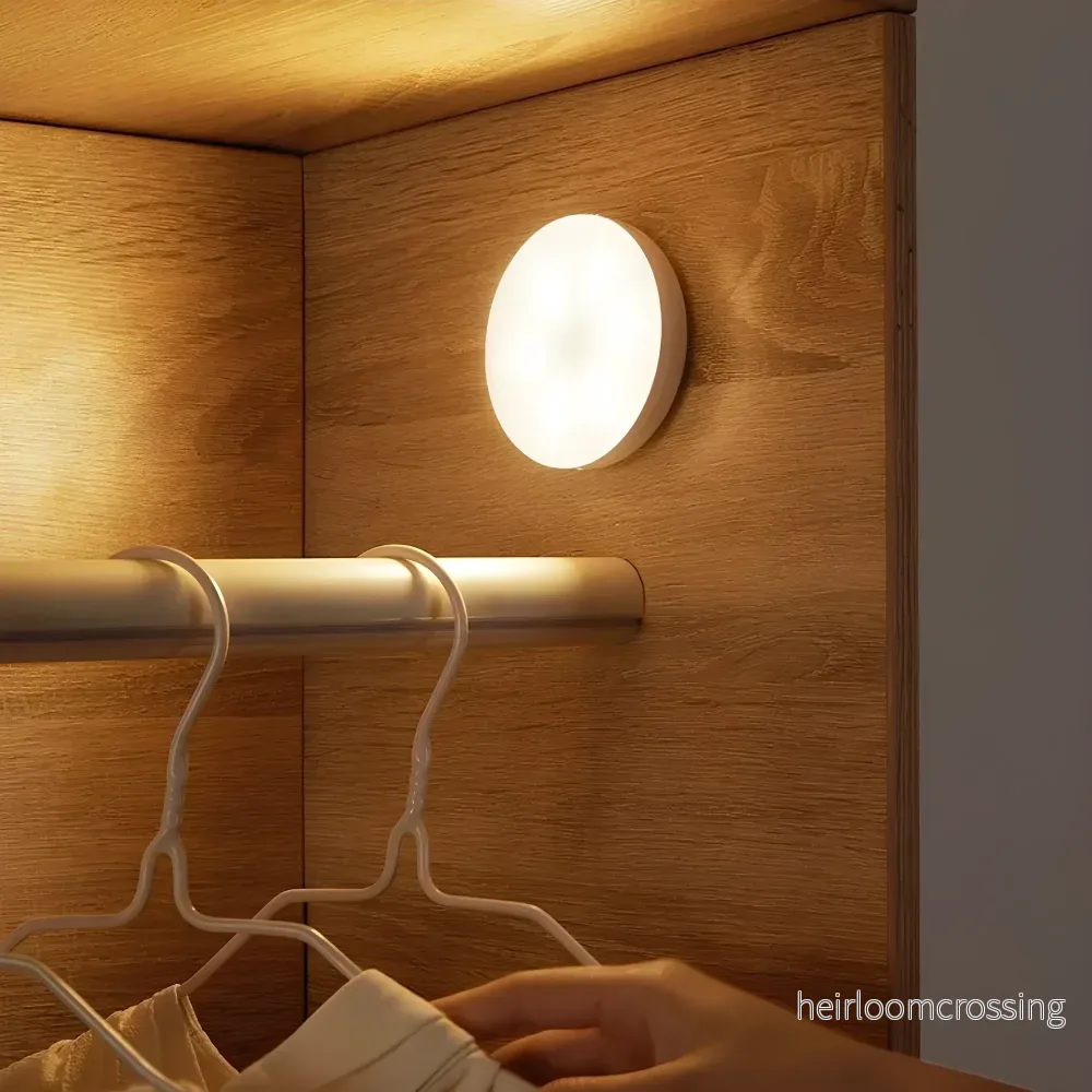 Trådlös rörelsesensor-lampa – LumaLight Trådlös rörelsesensor-lampa – LumaLight