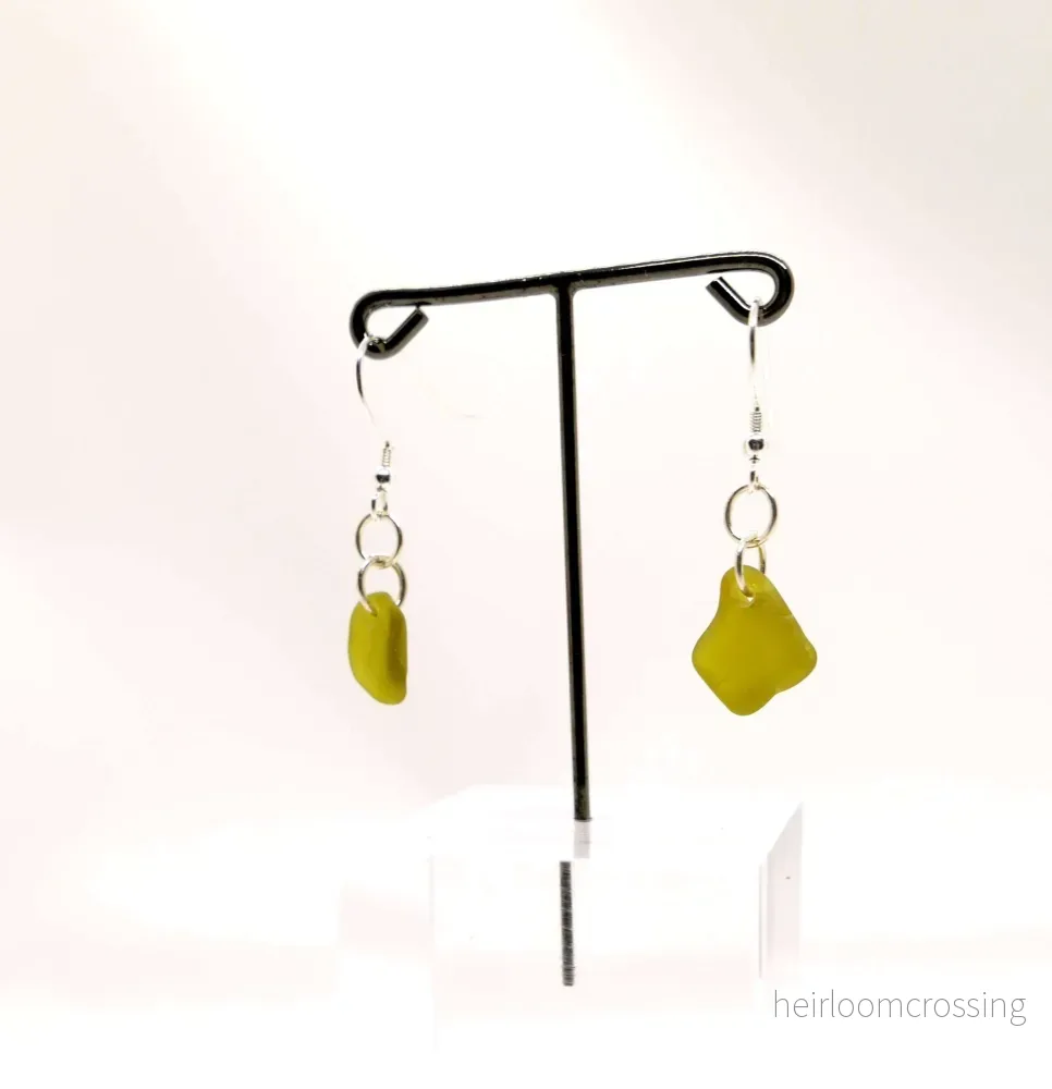 Silverörhängen med strandglas Hala - Bild 3