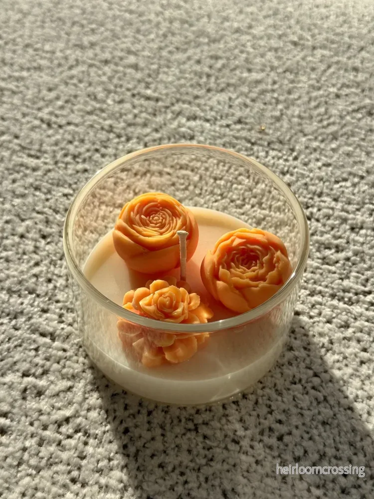 Whispers of Spring: Artisan 3D Floral Botanical Soy Candle Awaiting Your Chosen Fragrance - Bild 2