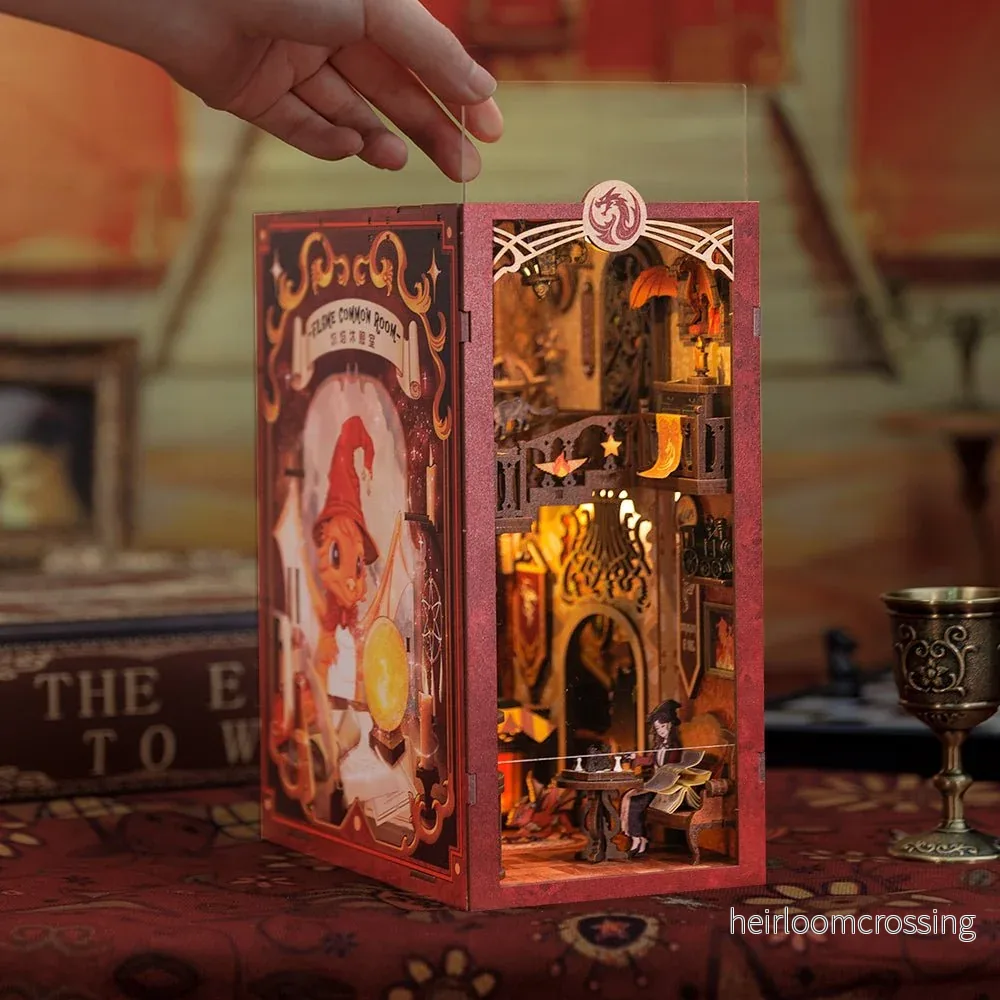 Book Nook DIY Kit - Flame Common Room - Bild 2