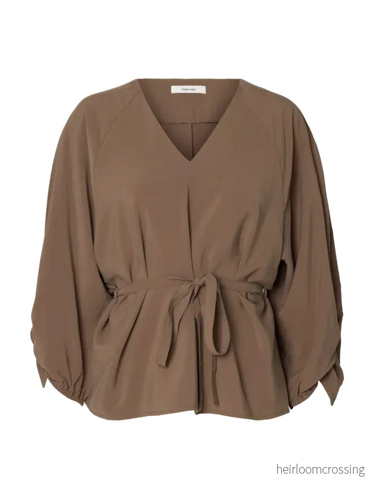 SLWMARY 3/4 BELTED TOP SLWMARY 3/4 BELTED TOP