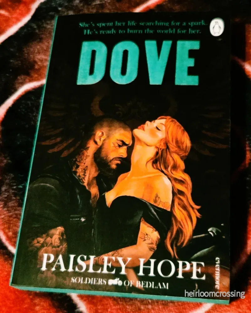 Dove (Soldiers of Bedlam #2), by Paisley Hope (softback, english edition)
