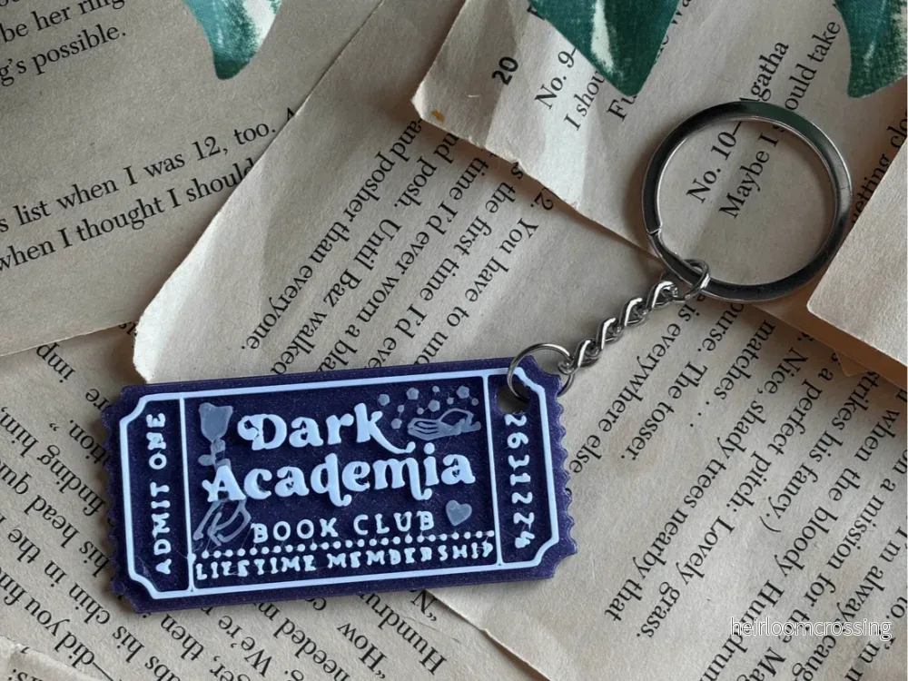 Keyring – Dark Academia Book Club