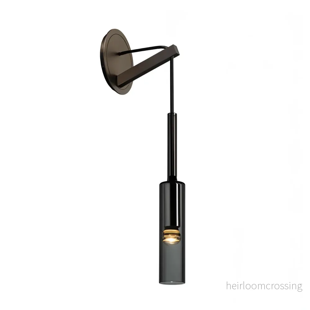 Minimalistisk vägglampa med rökglas – Orvane