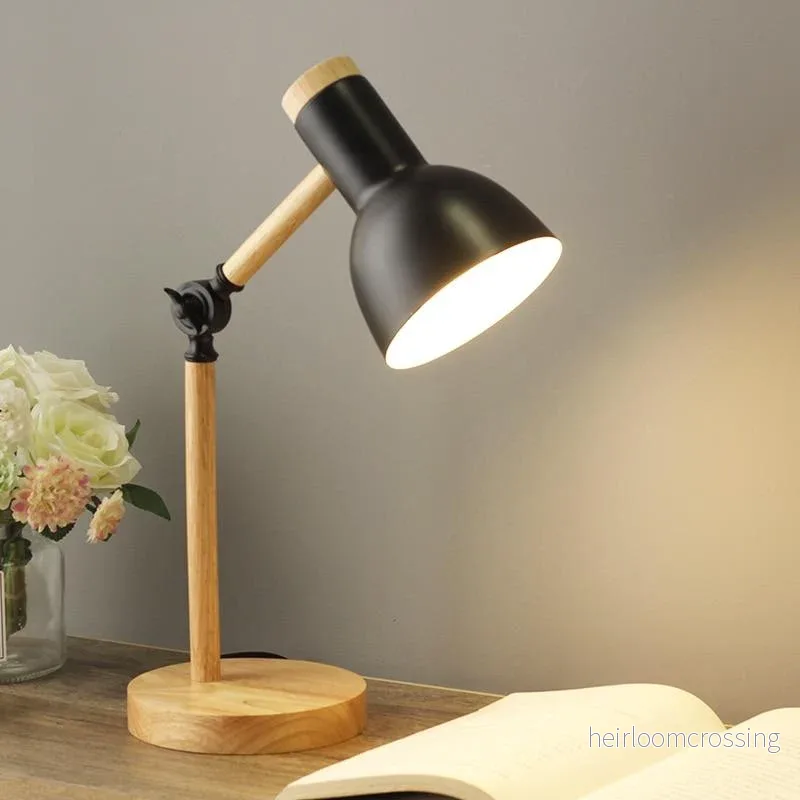 Skandinavisk bordslampa i trä - LumiNord - Bild 3