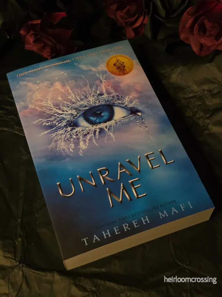 Unravel Me (Shatter Me #2), by Tahereh Mafi (softback, english edition) Unravel Me (Shatter Me #2), by Tahereh Mafi (softback, english edition)