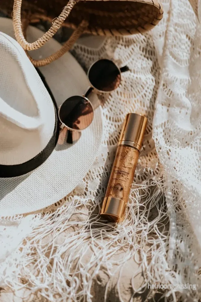 Kroppsolja med Glimmer – Återfuktande Glow, 50 ml - Bild 2