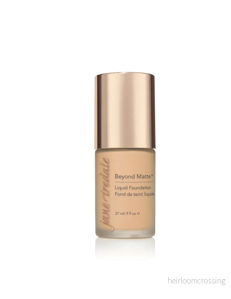 Beyond matte liquid foundation M4 Beyond matte liquid foundation M4