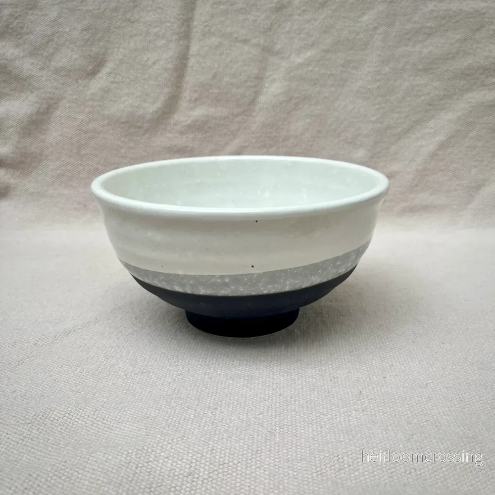 Donburi-skål vit-svart ”Rokube”
