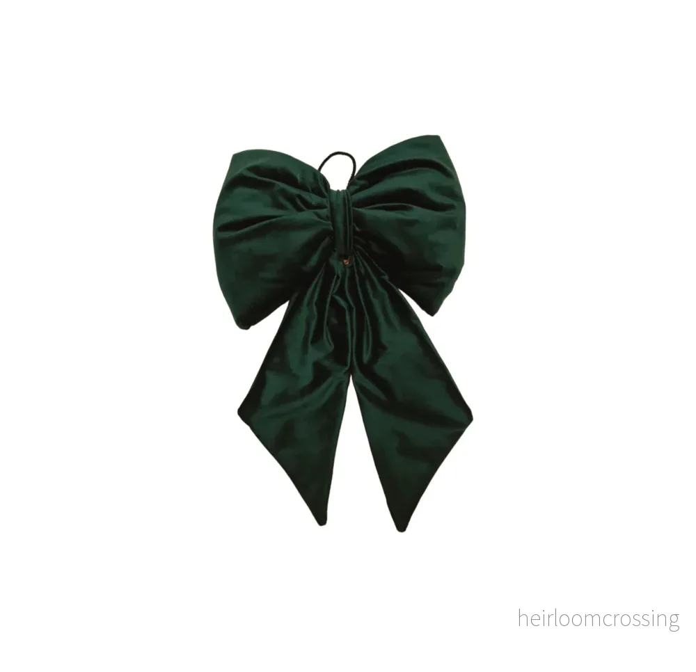 Midsize Bow – Ornament (25x35cm) Midsize Bow – Ornament (25x35cm)