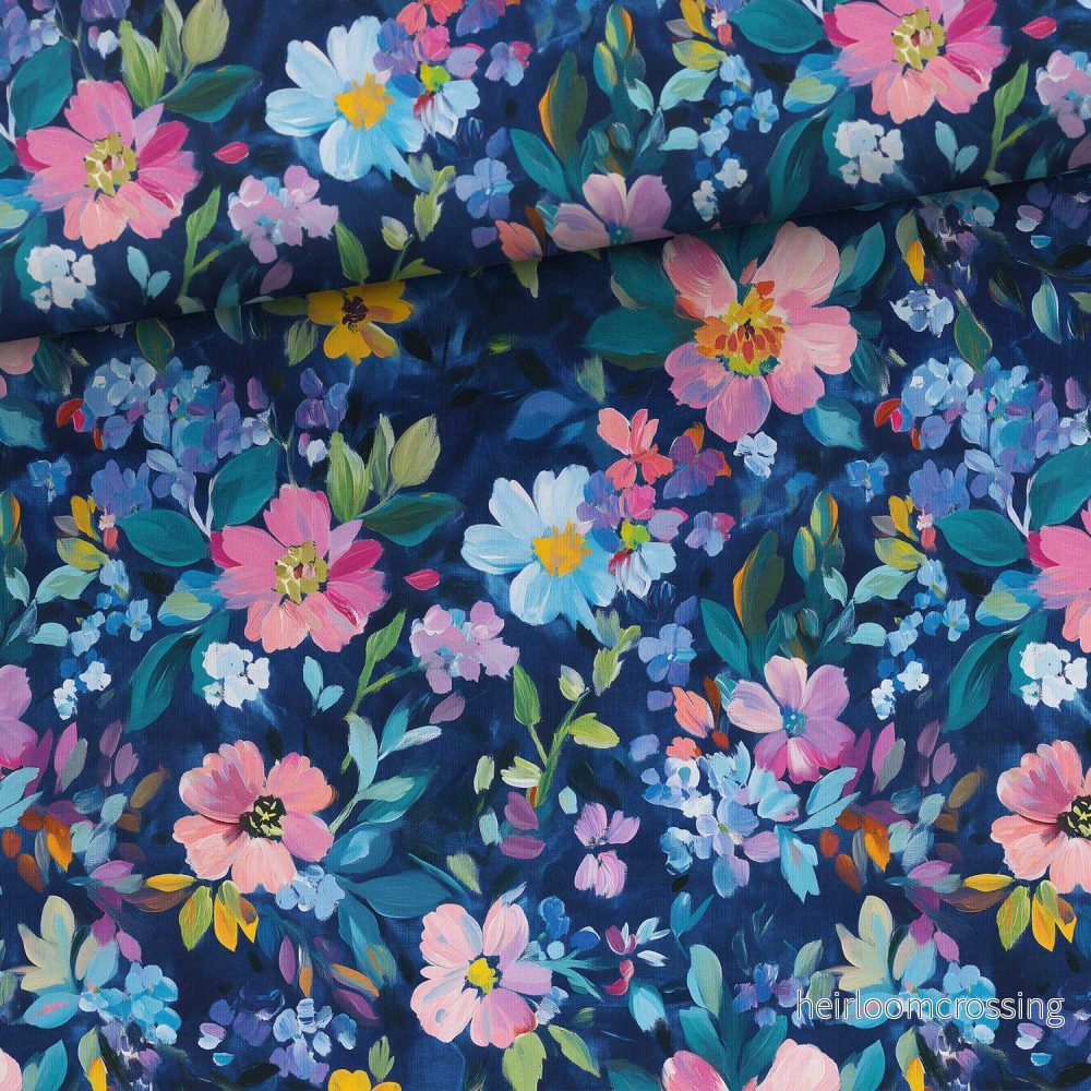 FÖRHANDSBOKNING! JERSEY – BLOMMIG I MARINBLÅTT