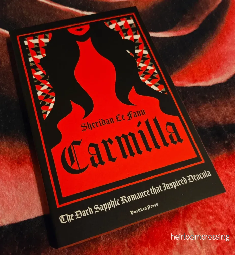 Carmilla, by Sheridan Le Fanu (softback, english edition)