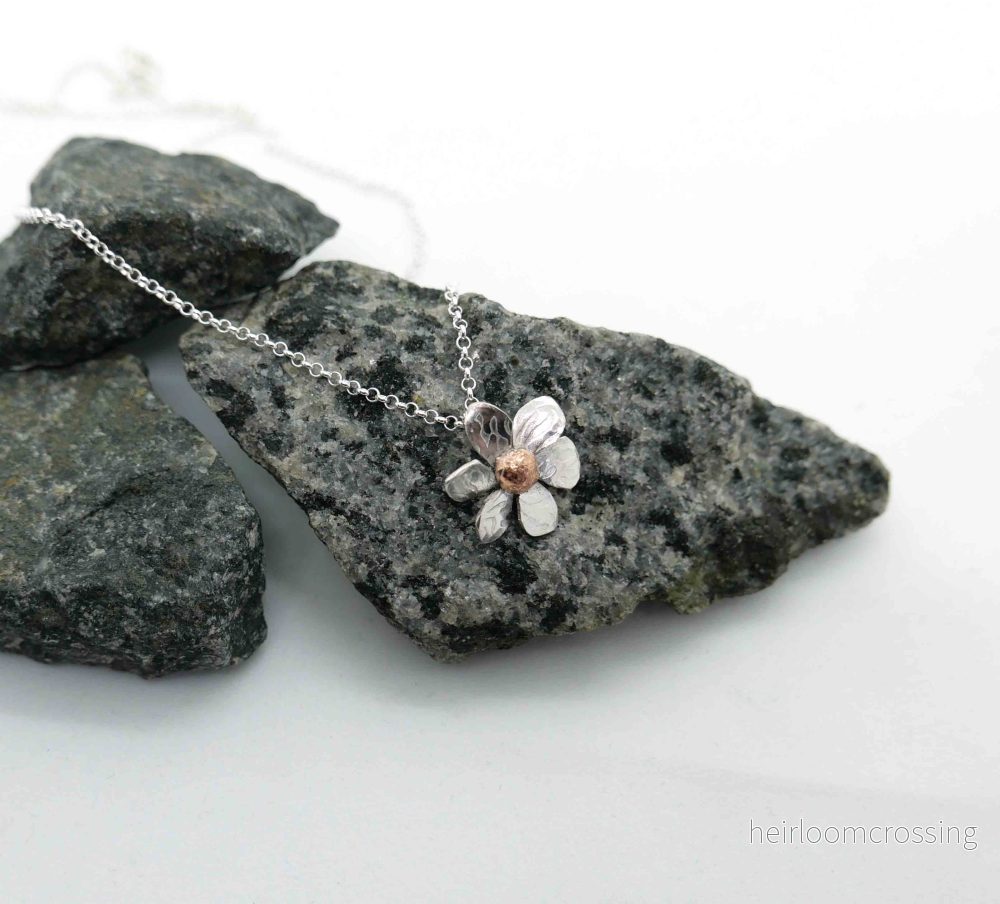 Silverhalsband Sommarblomma nr 9