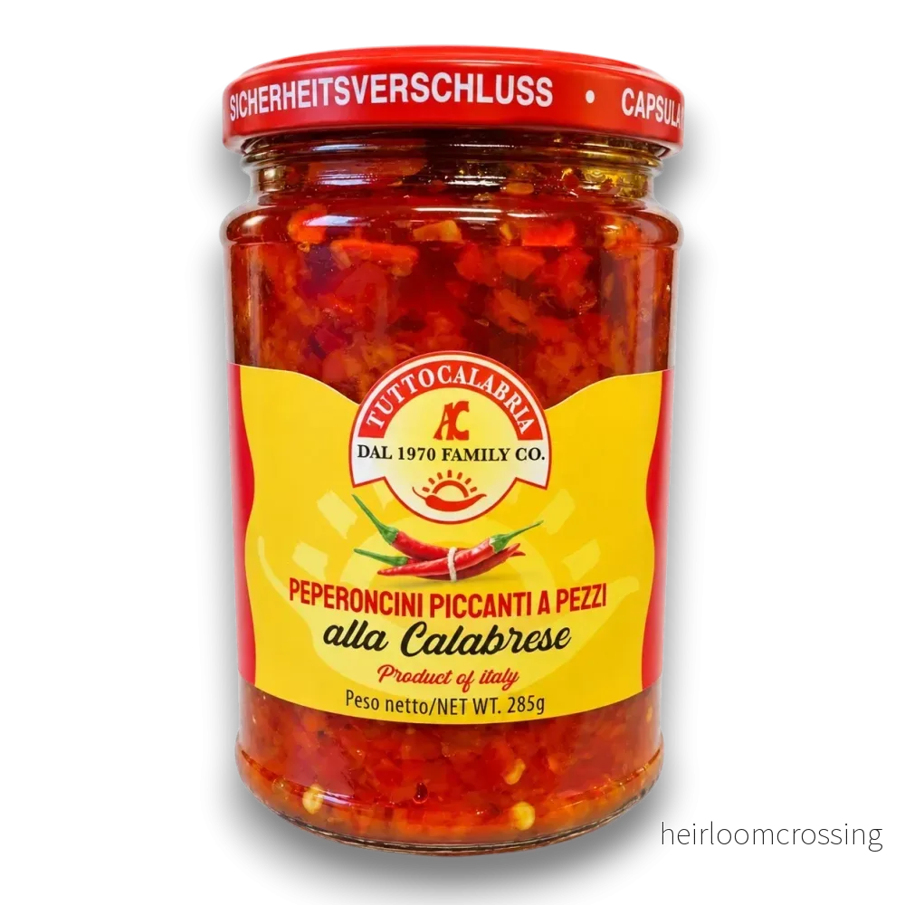 Peperoncini piccanti i pezzi (Hackad chili) Peperoncini piccanti i pezzi (Hackad chili)