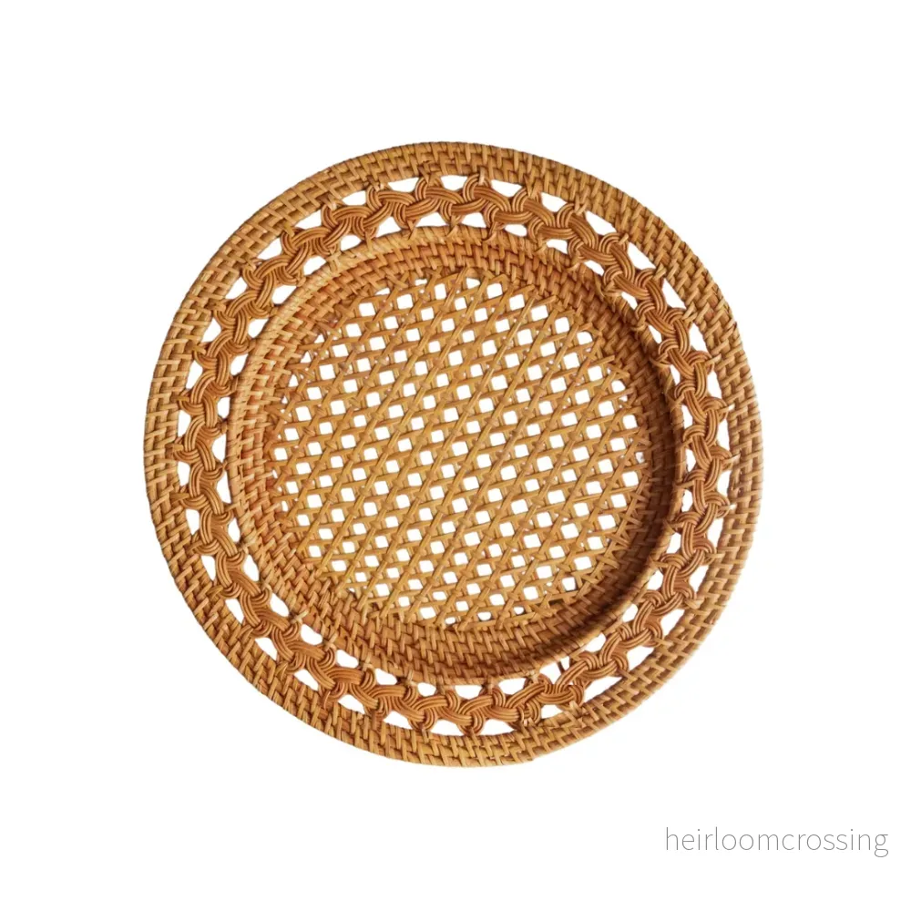 Natural rattan Charger Plate – Pretzel