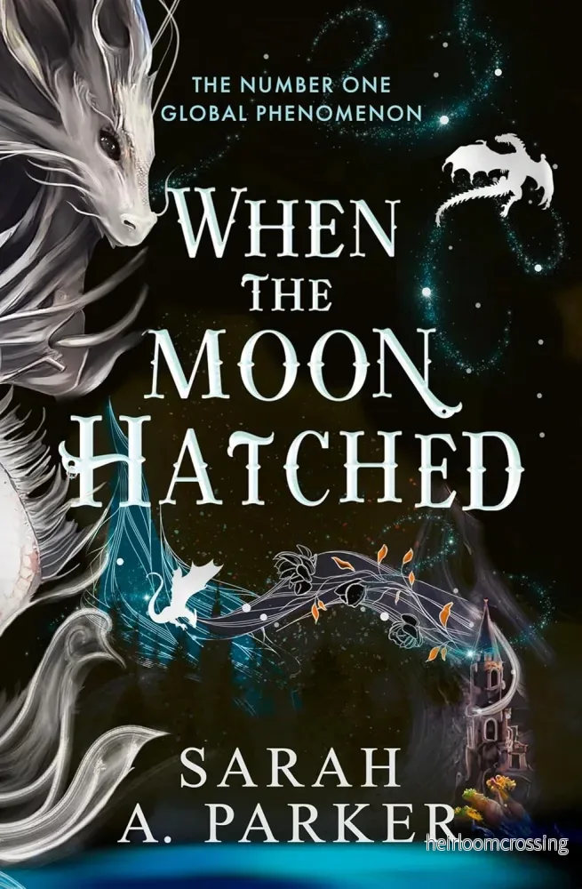 When the Moon Hatched (Moonfall #1), by Sarah A. Parker (softback, english edition)
