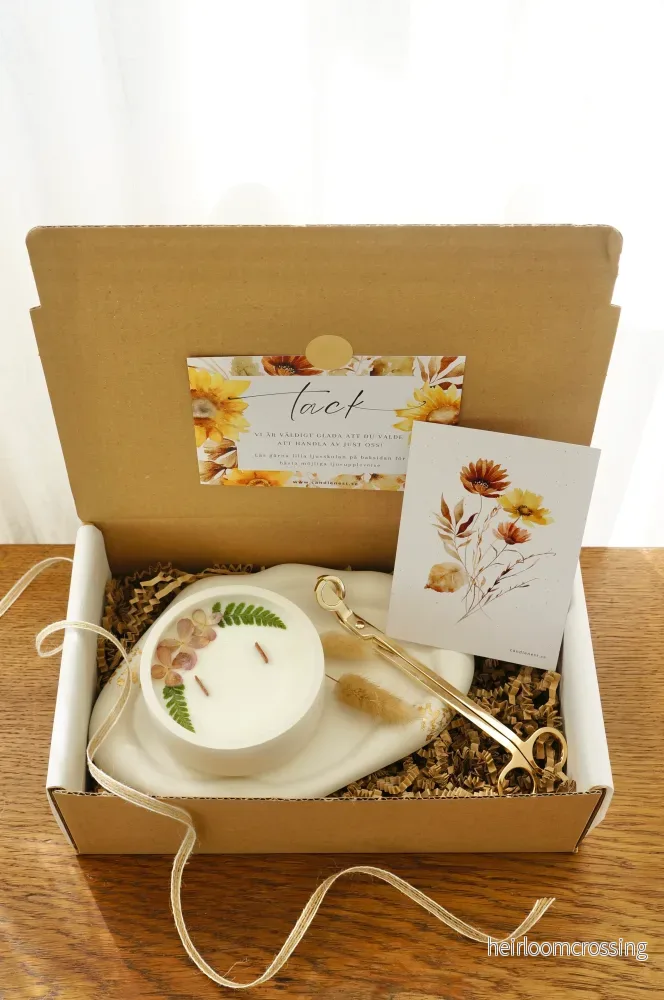 Presentbox med botaniskt doftljus, ljusfat & vektång - Bild 3