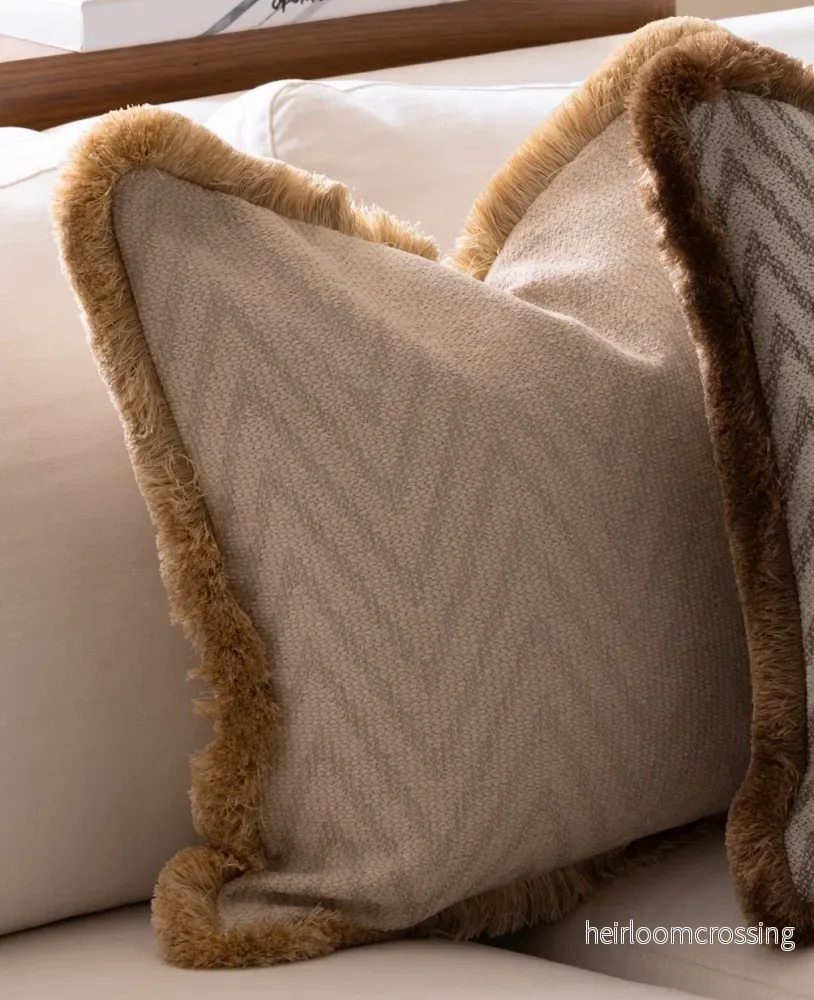 Pillow cover - The Herringbone Elegance (Large Pattern) Pillow Cover - Cream White & Light Grey Mix - Bild 2