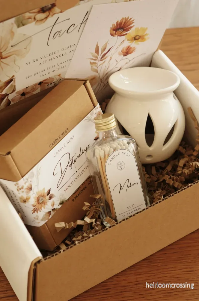Self care presentbox med doftvax & aromalampa – Doftpraliner™ startkit Self care presentbox med doftvax & aromalampa – Doftpraliner™ startkit