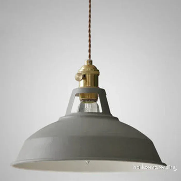 Industriell retro hänglampa – IronGlow