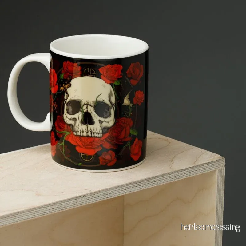 Skull & Roses Cup | For Midnight Reads - Bild 2