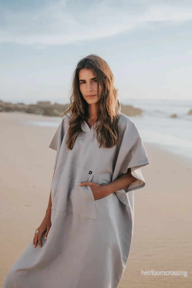 Badponcho Ericeira – Grå