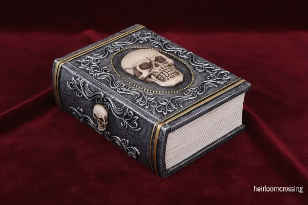 Grimoire Treasure Box - Handmålad bokformad låda - Bild 2