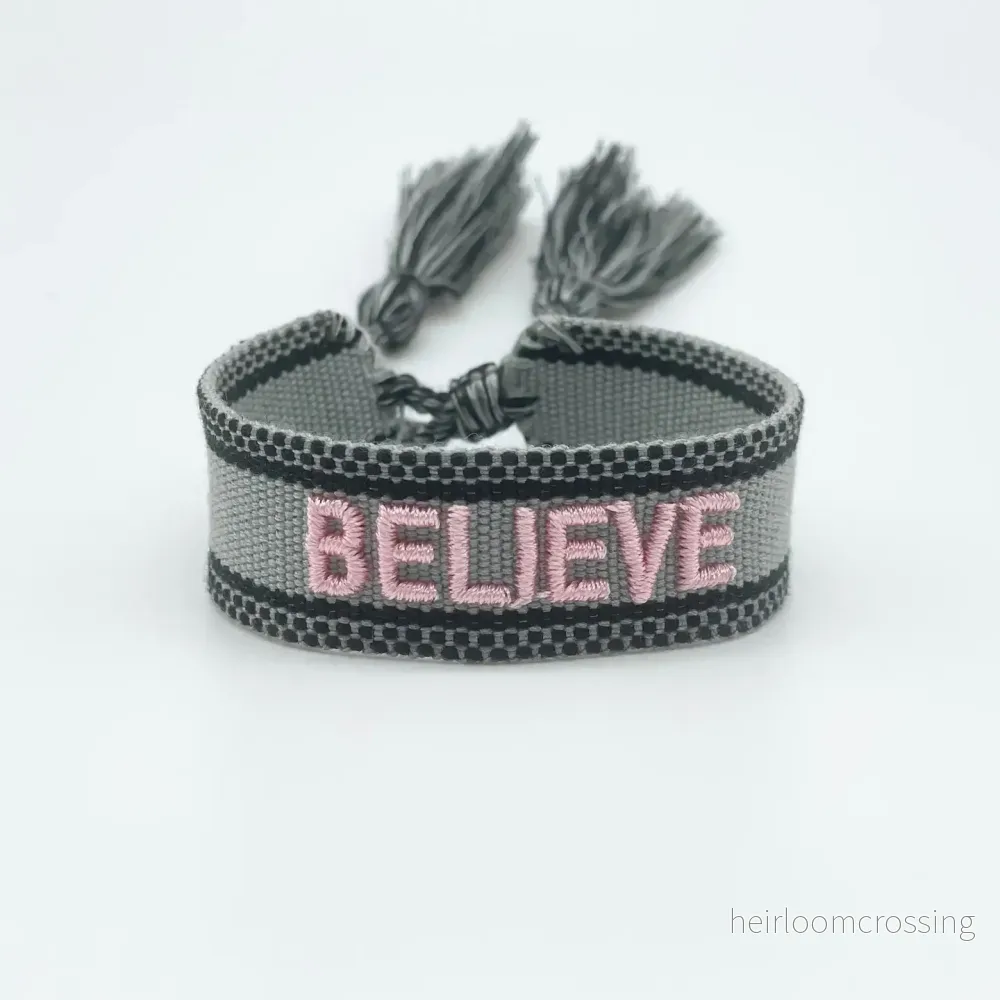 Tygarmband ”Believe” Tygarmband ”Believe”