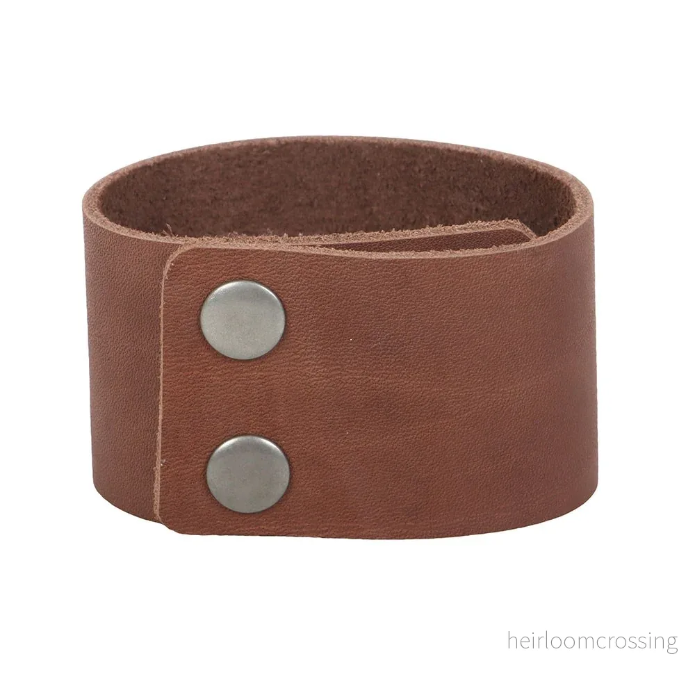 Vegvísir-armband i läder – brun - Bild 3