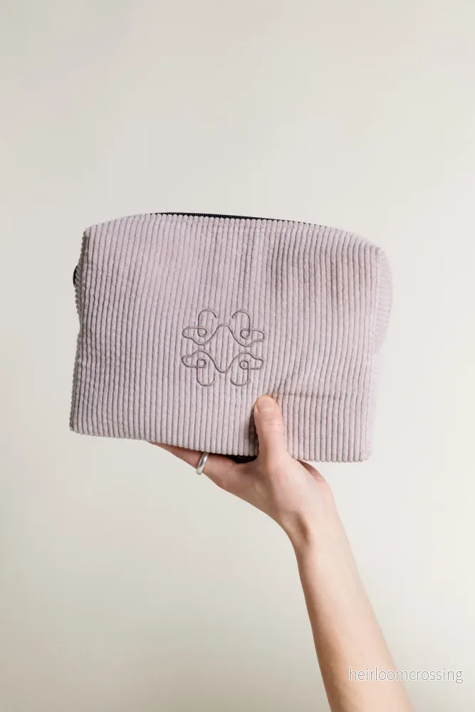 Paw Beauty Bag