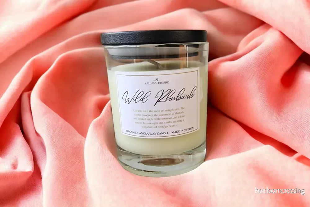 Wild Rhubarb – Doftljus på rapsvax Wild Rhubarb – Doftljus på rapsvax