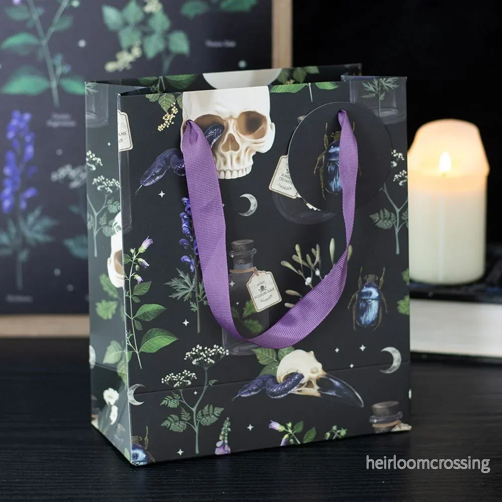 Venom & Vines Gift Bag