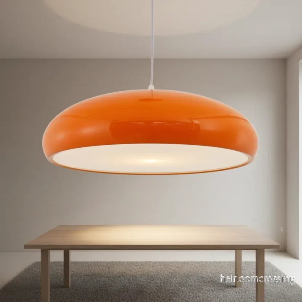 Modern rund pendellampa i metall – Glowline
