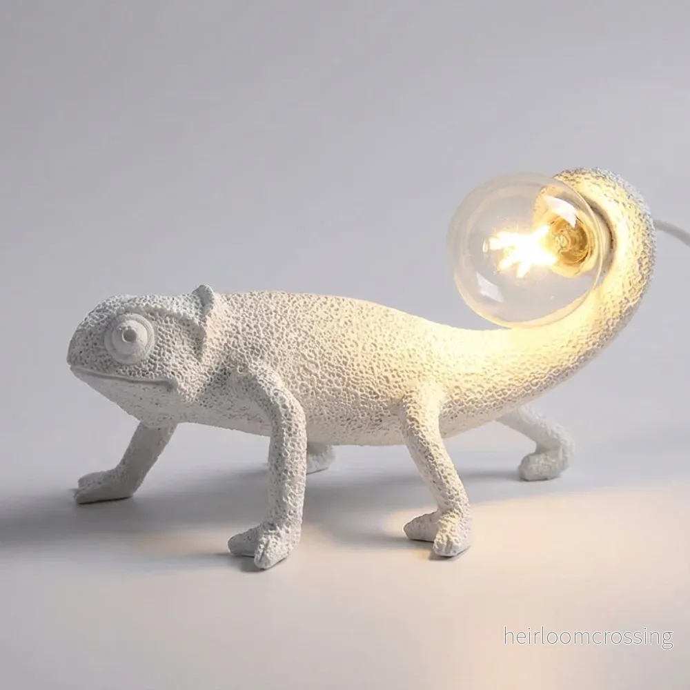 Dekorativ bordslampa med djurmotiv – Luminizard - Bild 2