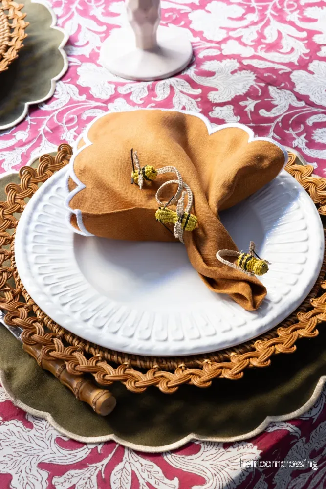 Three Bees Napkin Ring Three Bees Napkin Ring