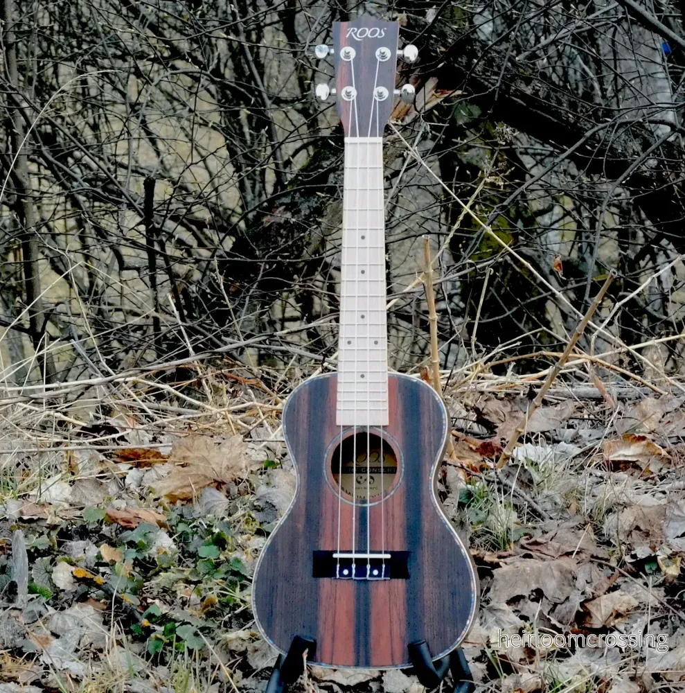 Ebony – Konsertukulele Ebony – Konsertukulele