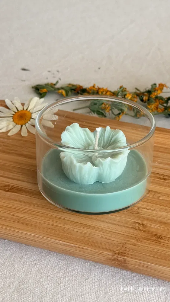 Sage Serenity – Vegan Soy Flower Candle Sage Serenity – Vegan Soy Flower Candle