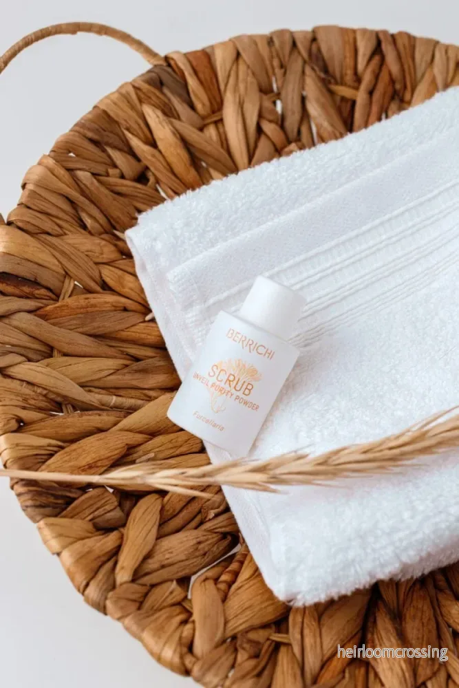 Reveal Purity Puderskrubb – Naturlig Ansiktspeeling med Jojoba & Bambu, 12 g