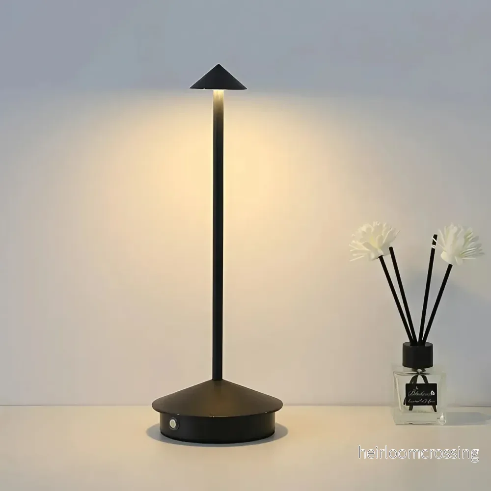 Bordslampa Shanghai – elegant modern design i skandinavisk stil
