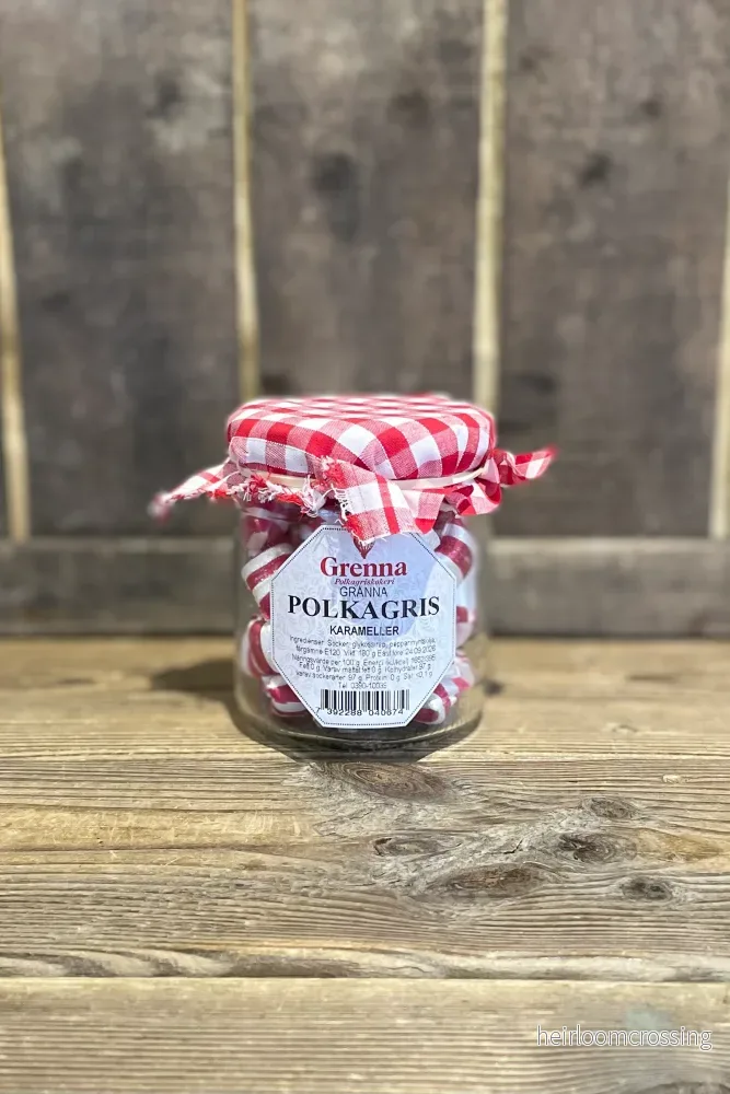 Polkagriskarameller i burk
