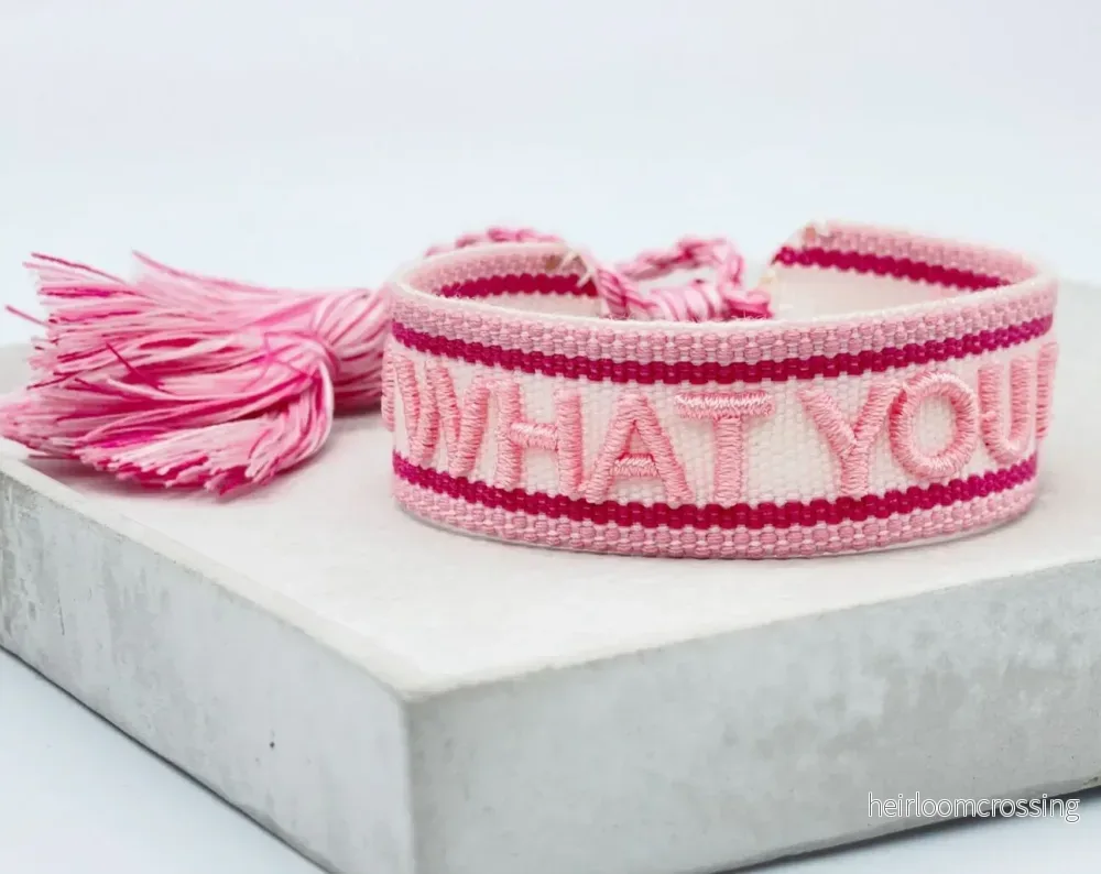 Tygarmband ”Do what you love” Tygarmband ”Do what you love”