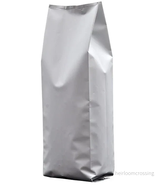 Mylarpåse 30 liter blockbottenpåse (som ett kaffepaket) (36 x 57x 16 cm) Mylarpåse 30 liter blockbottenpåse (som ett kaffepaket) (36 x 57x 16 cm)