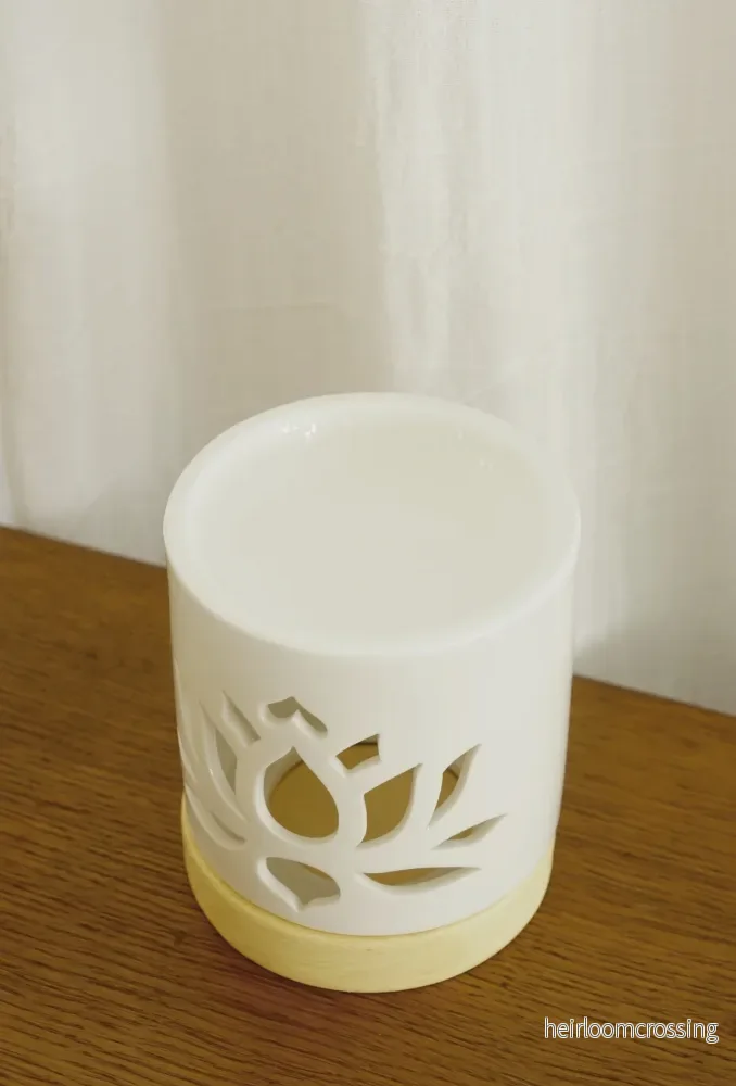 Stor aromalampa i keramik- lotusblomma - Bild 3
