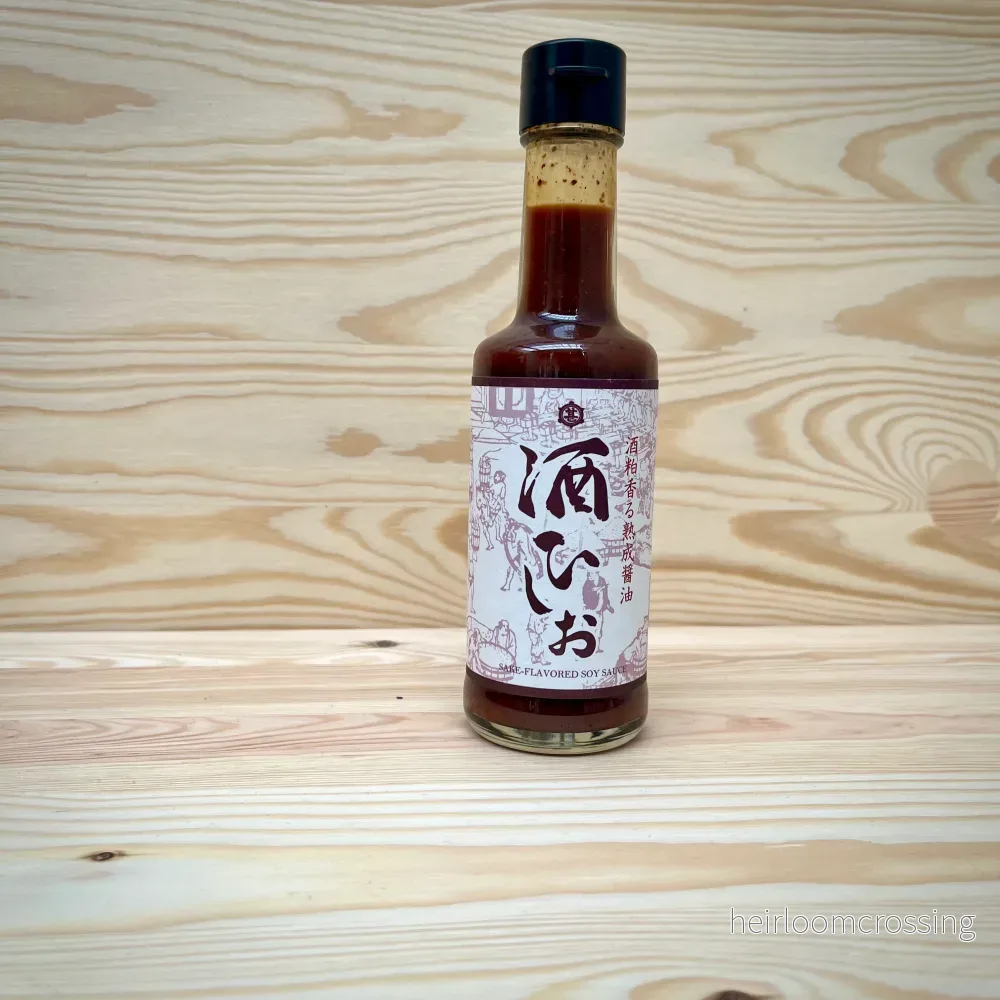 Dubbelfermenterad soja smaksatt med röd sake-kasu ”Sake Hishio” 200ml