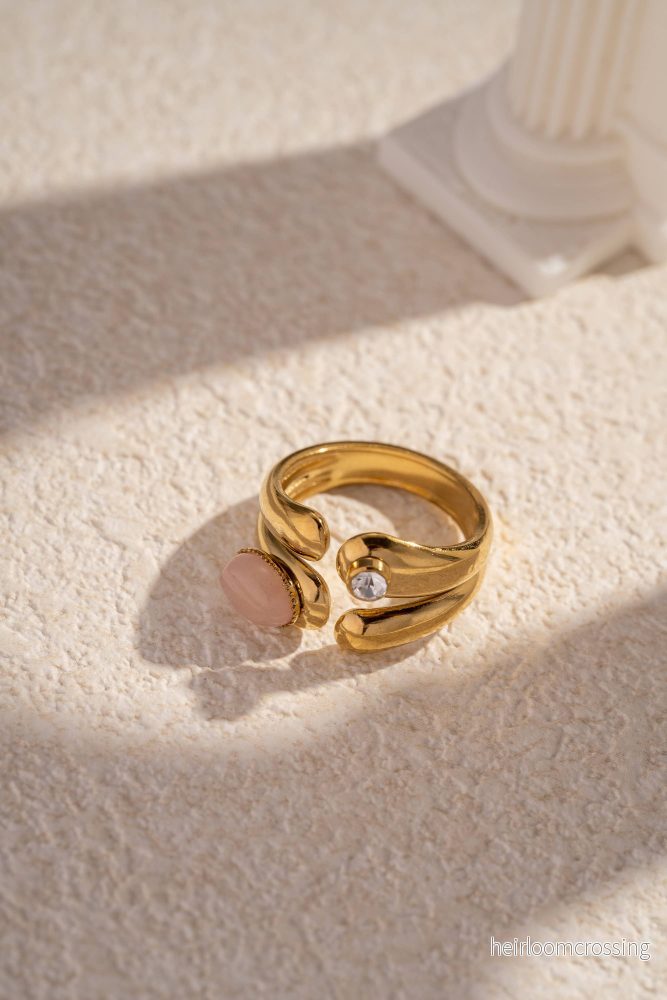 Ring i rostfritt stål med sten och strass - Bild 2
